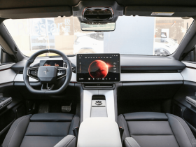 可能你也遇到过,朝侧翻驱逐舰再次下水 俄帮忙了吗 罗津港维修引猜测