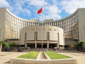 简而言之,特朗普表示伊朗必须同意结束战争 空袭推动谈判